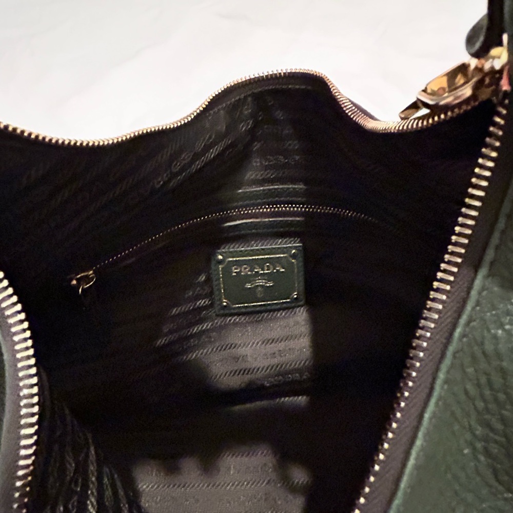 Prada Vitello Daino Leather Hobo Bag Dark Green Gold Hardware - Picture 4 of 5
